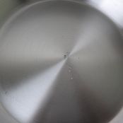 Pfanne 28 cm aus Eisen mit Stiel - 2.Wahl